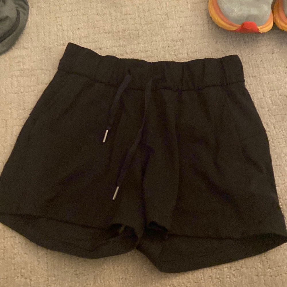 lululemon black shorts
